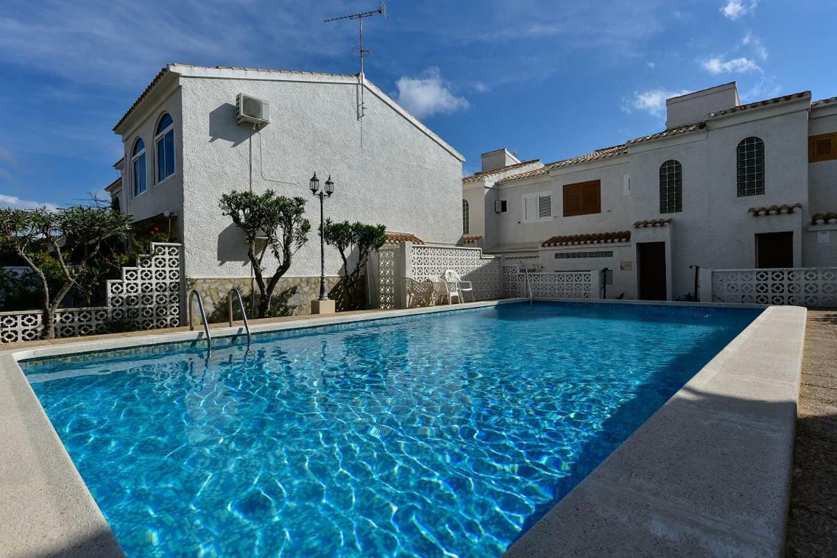 הוילה אוריהואלה Casa Marina La Zenia מראה חיצוני תמונה